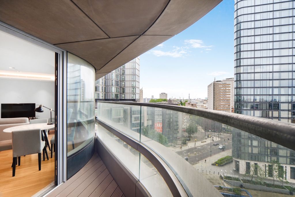 Property photo 1 of 13 Canaletto Tower