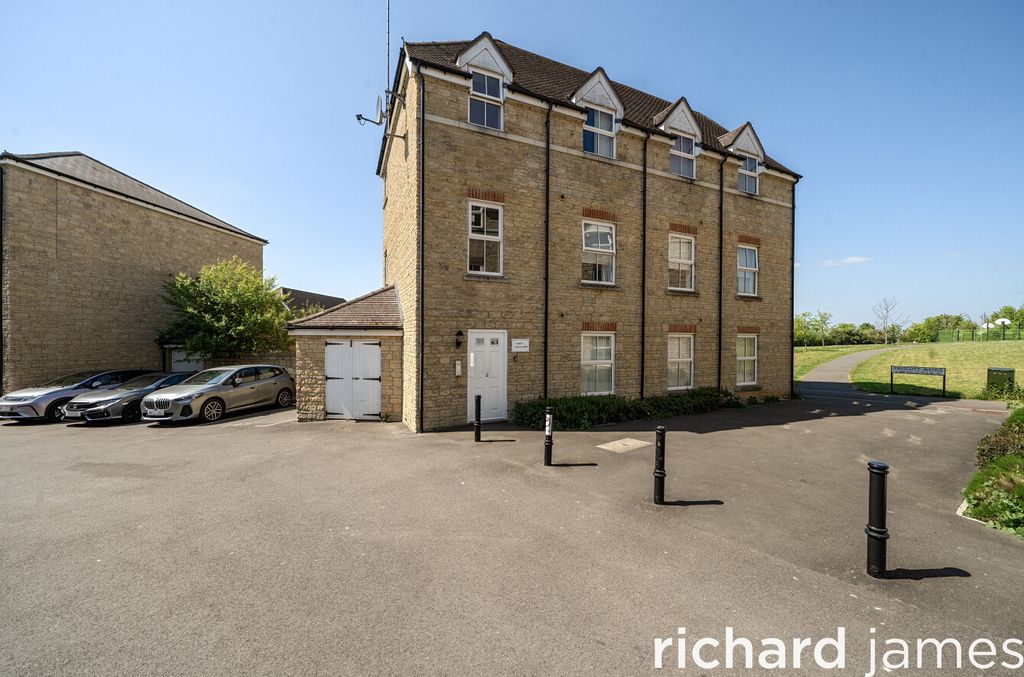 Property photo 1 of 12 Abc59A4c43204c19819B19Abd4c573A5