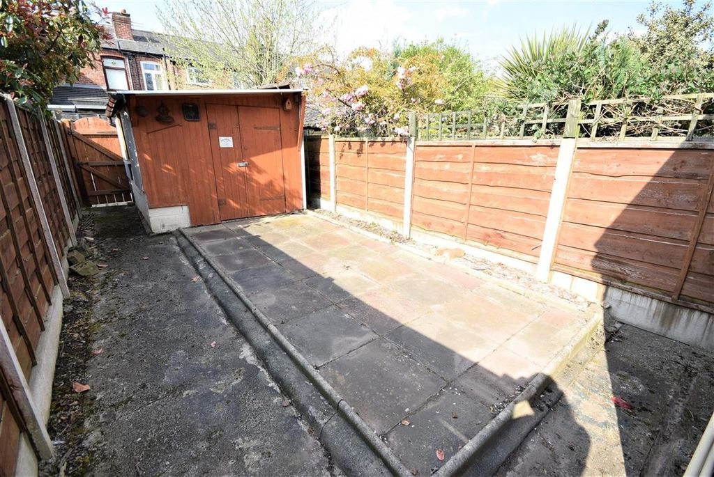 Property photo 3 of 19 Rear Courtyard