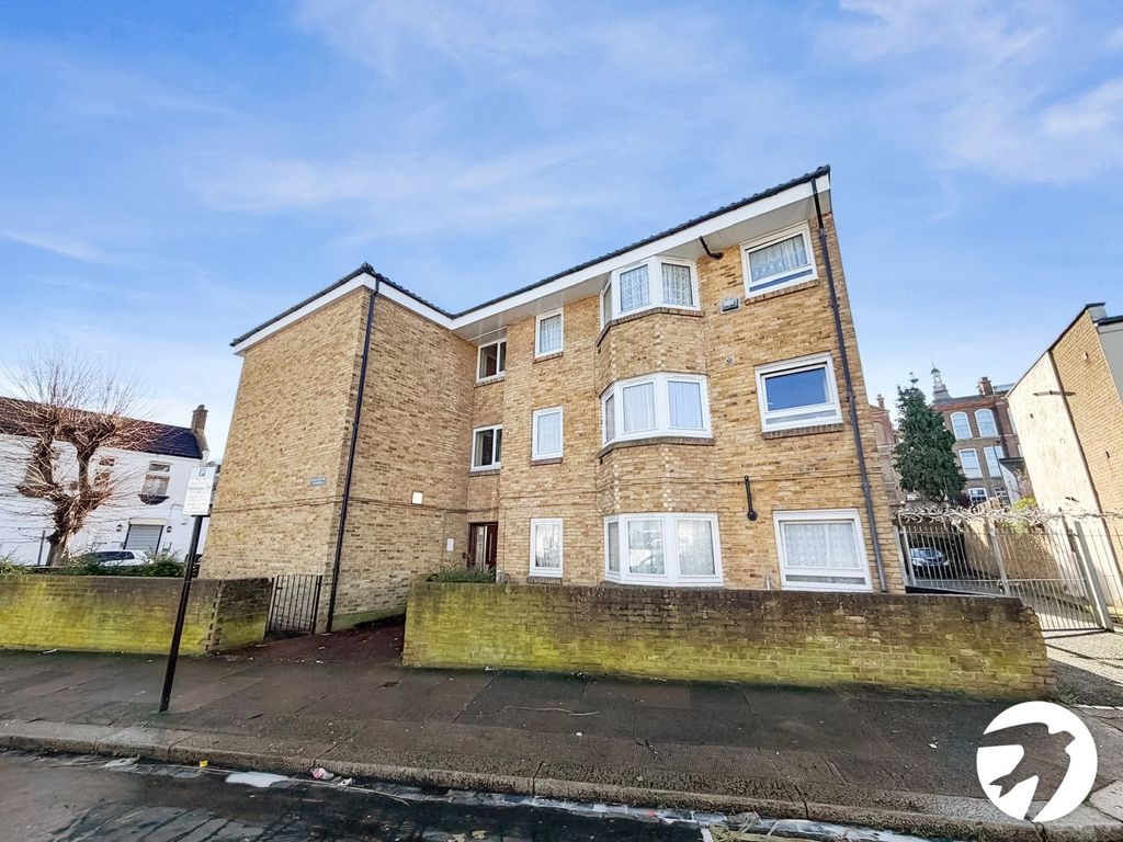 Property photo 1 of 8 Picture No. 08