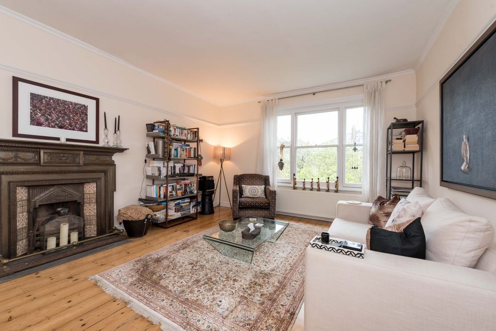 Property photo 1 of 10 Photo 01