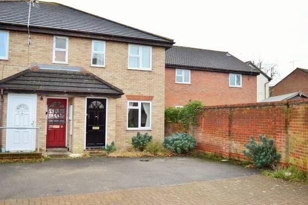Property photo 1 of 8 One Double Bedroom, Ground Floor Maisonette Co2