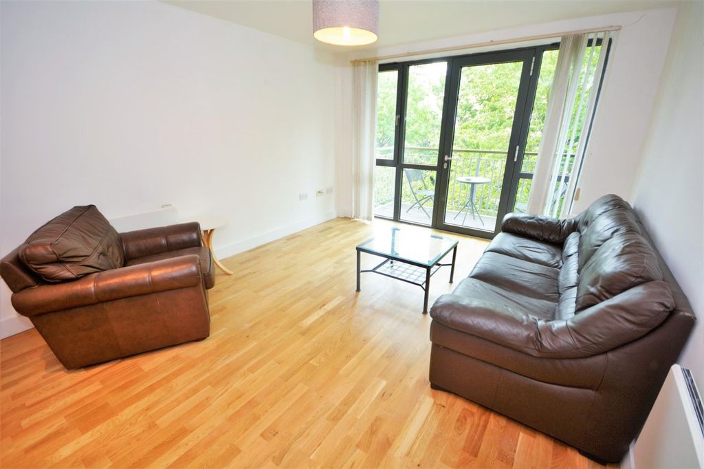 Property photo 2 of 5 Picture No. 05