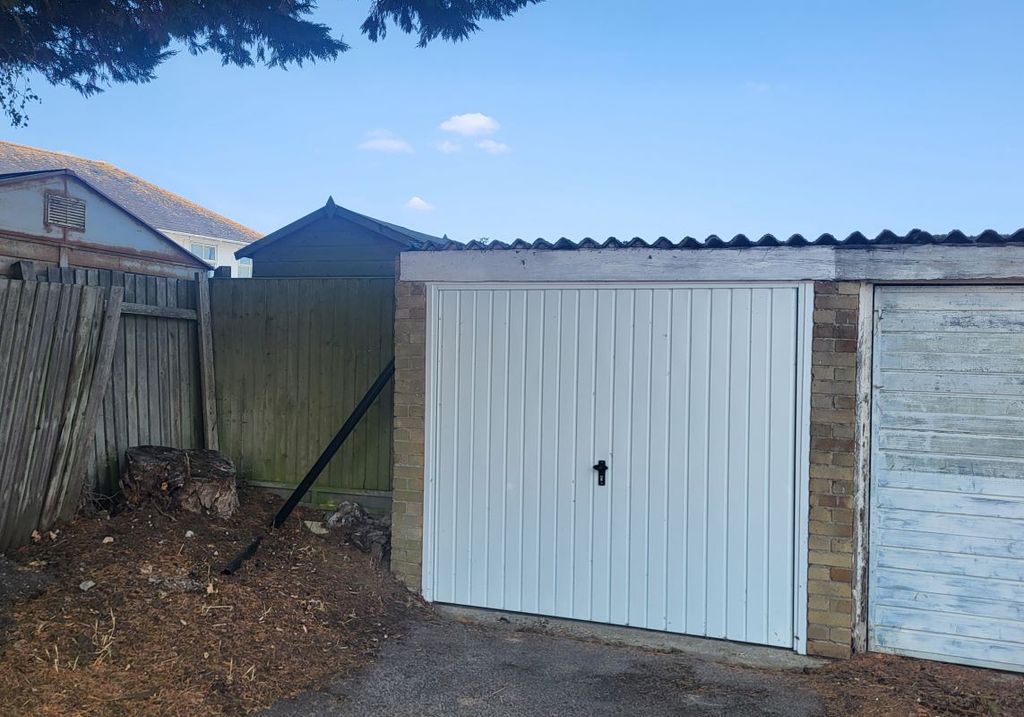 Property photo 1 of 1
