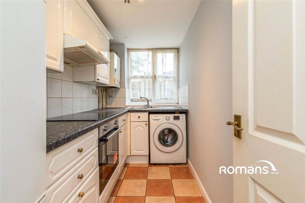 Property photo 3 of 11 Picture No. 11