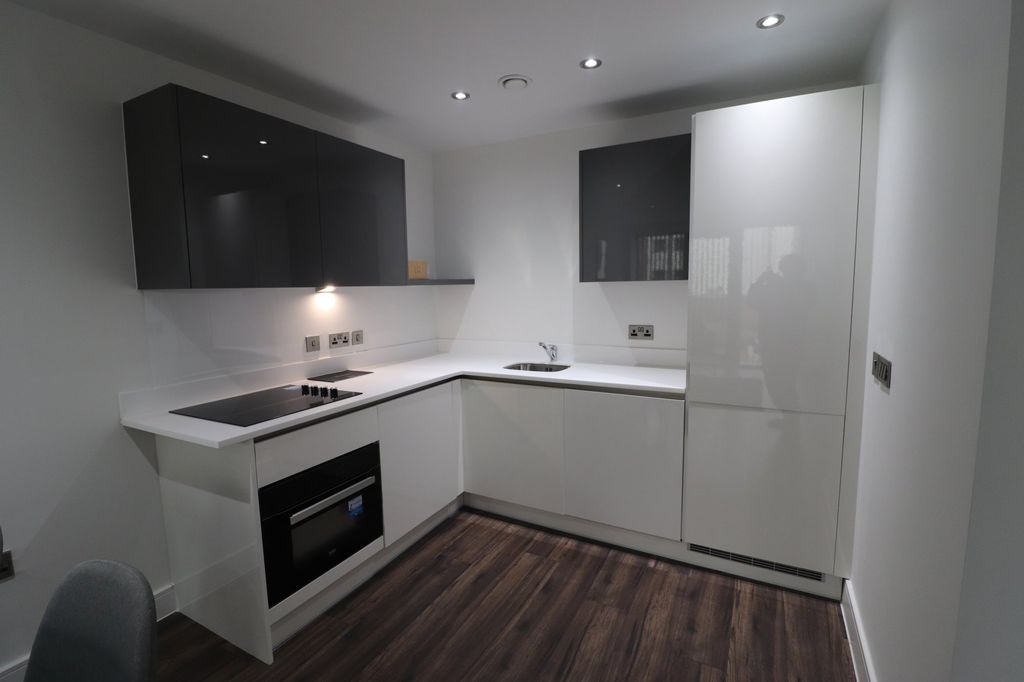 Property photo 2 of 11 Photo 02