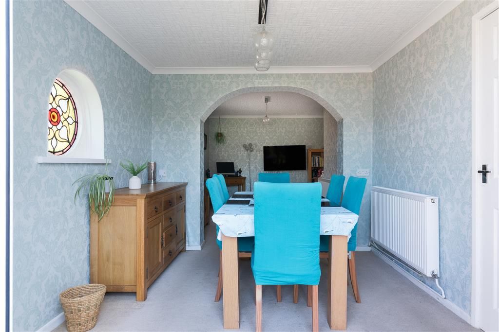 Property photo 3 of 17 Dining Room