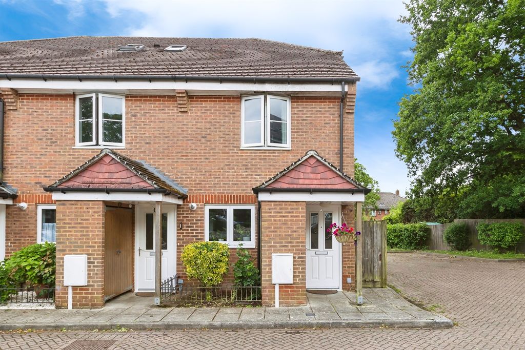 Property photo 1 of 17