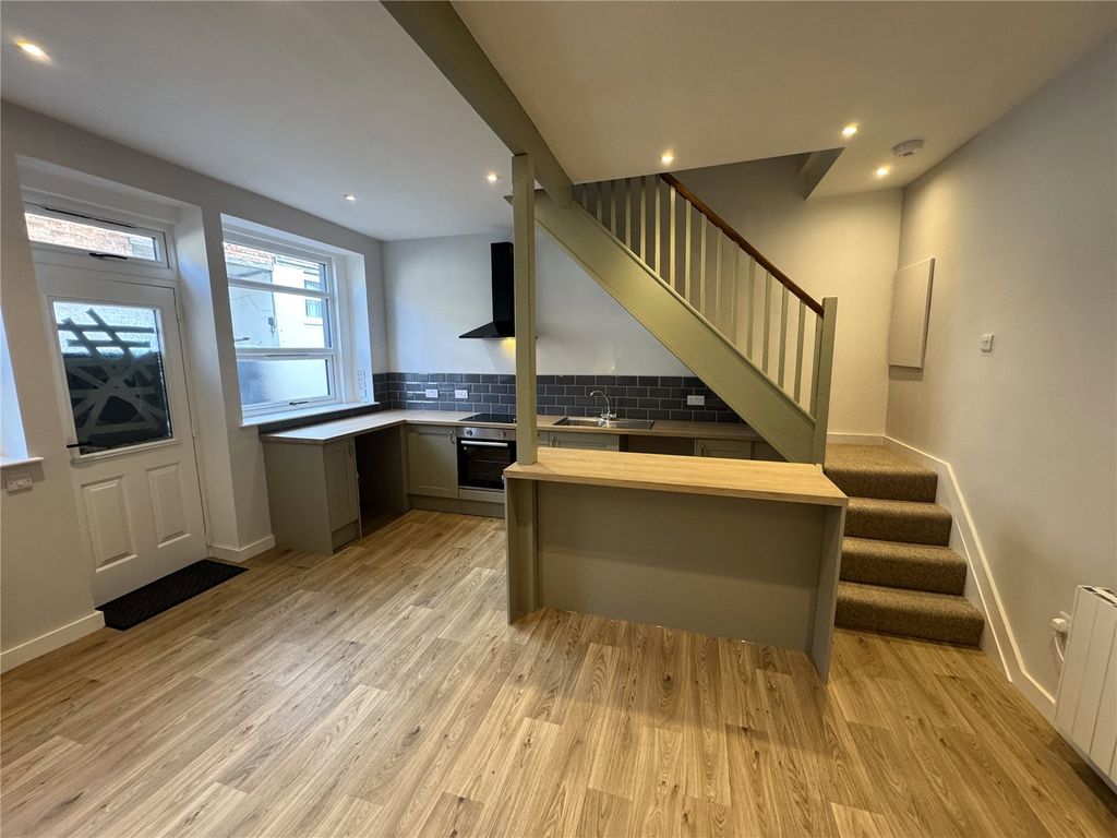 Property photo 1 of 10 Picture No. 18