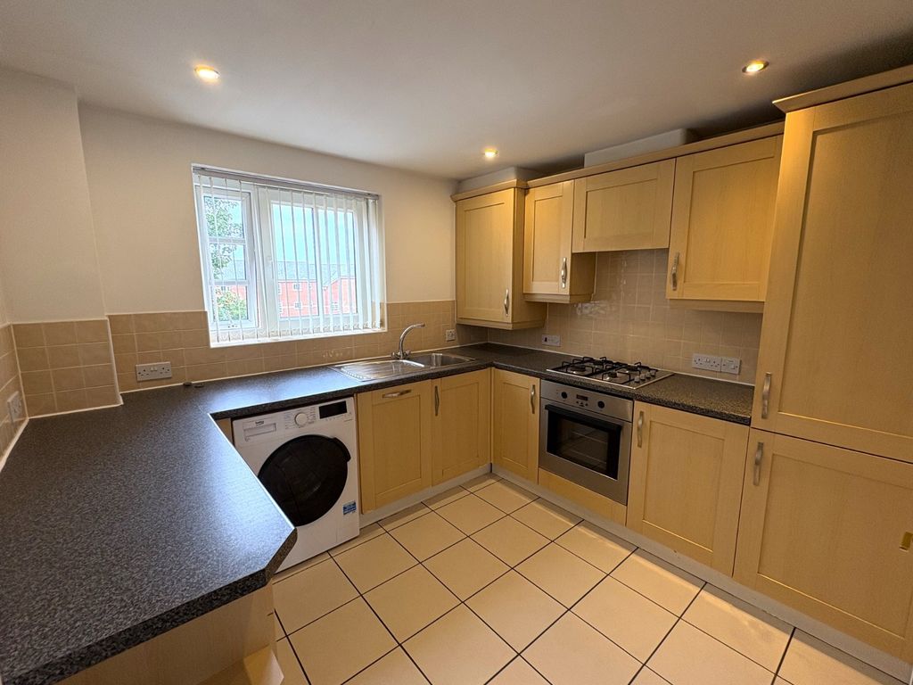 Property photo 3 of 11 Picture No. 16