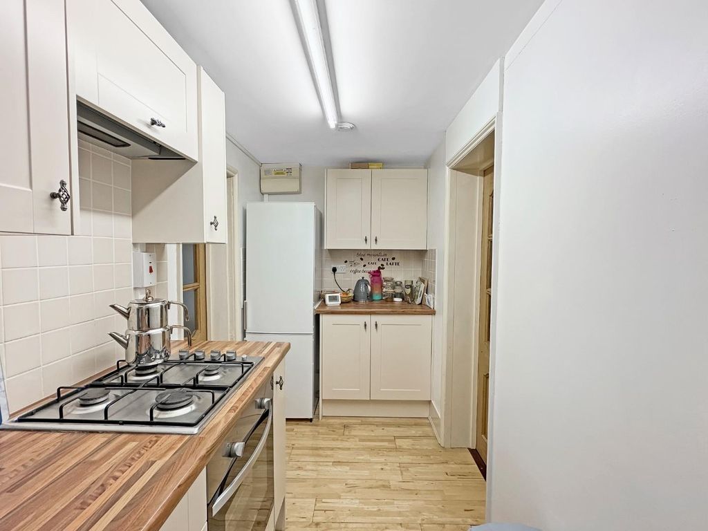 Property photo 2 of 14 Img (12).Jpg