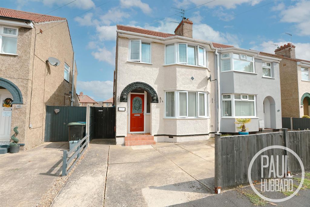 Property photo 1 of 17 7R5A2075-2.Png
