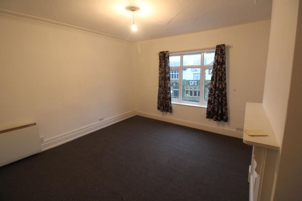 Property photo 2 of 6 2 (Living Room).Jpg