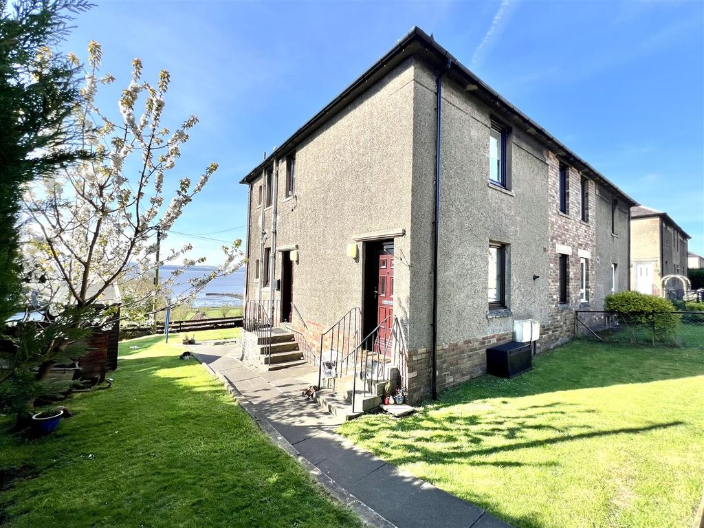 Property photo 2 of 18 Erskine Brae, Culross