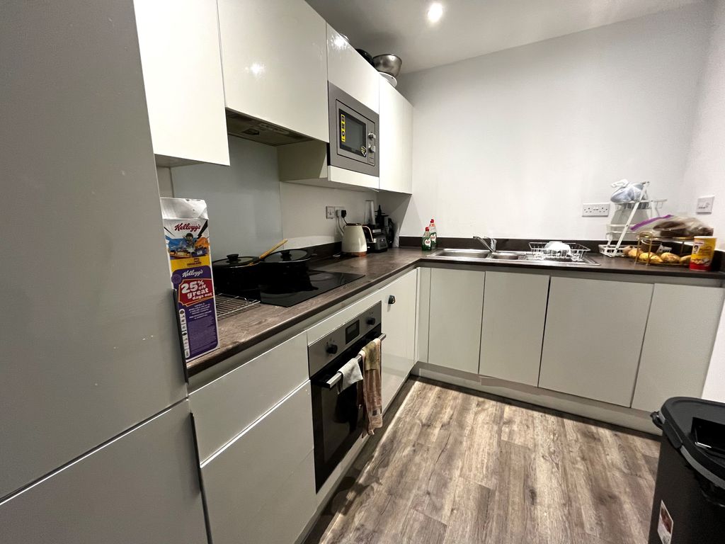 Property photo 2 of 3