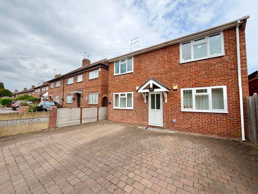 Property photo 1 of 8 Img_1939