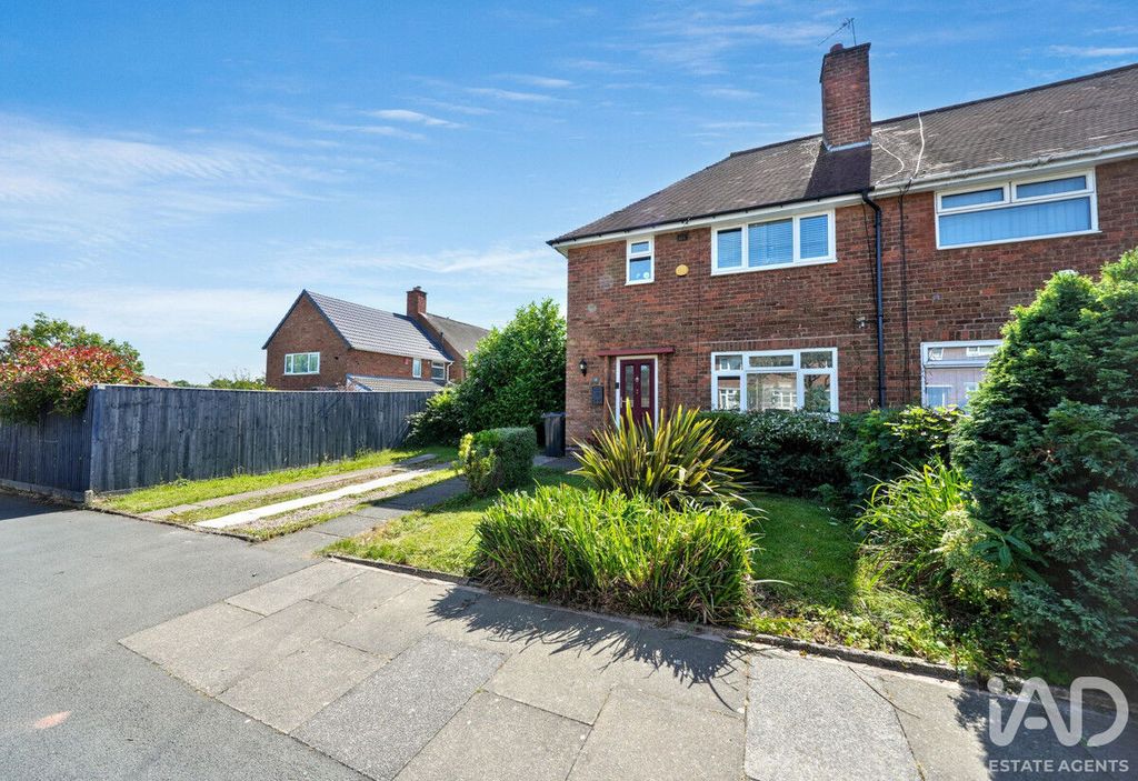 Property photo 1 of 34