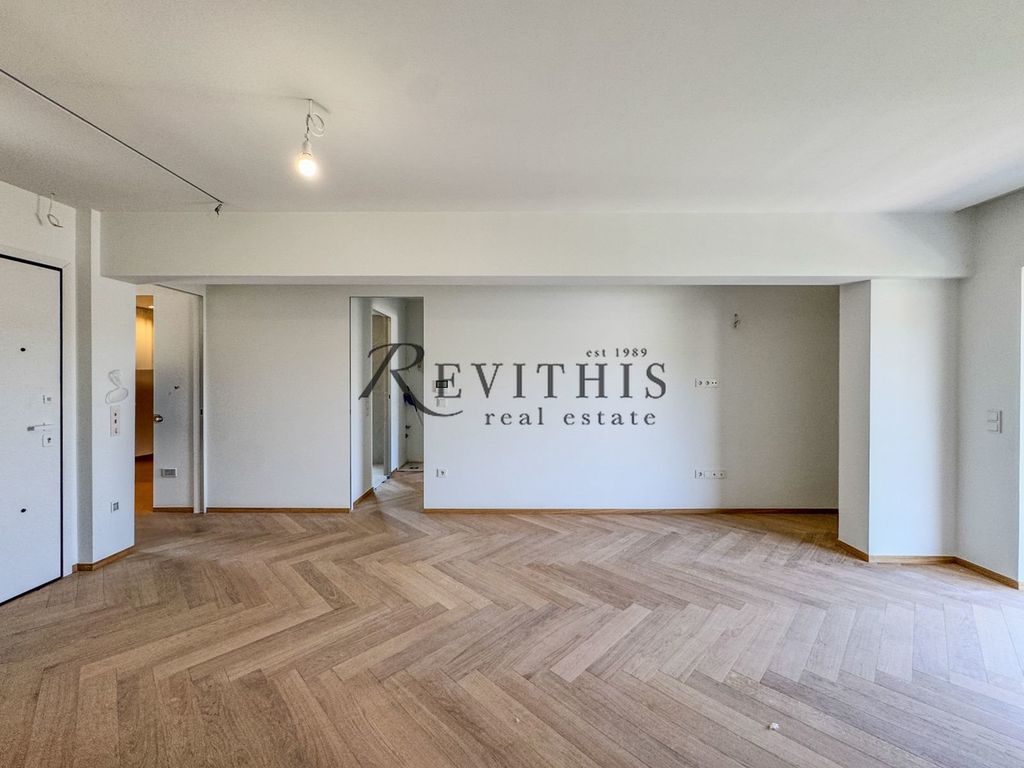 Property photo 1 of 11 - Apartment For Sale, Vouliagmeni, 72 Sq.m., €700.000