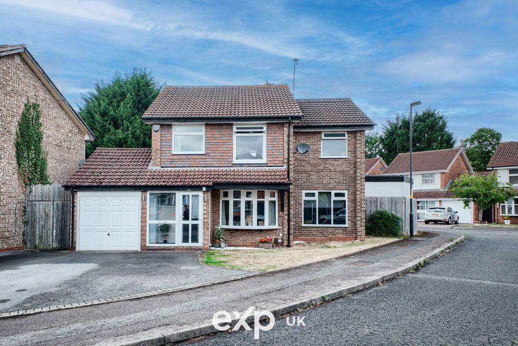 Property photo 1 of 18