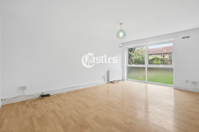 Property photo 3 of 16 Photo 9