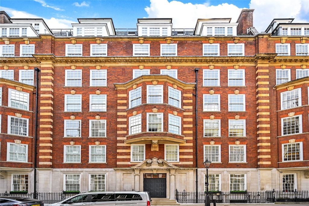 Property photo 1 of 13 Exterior