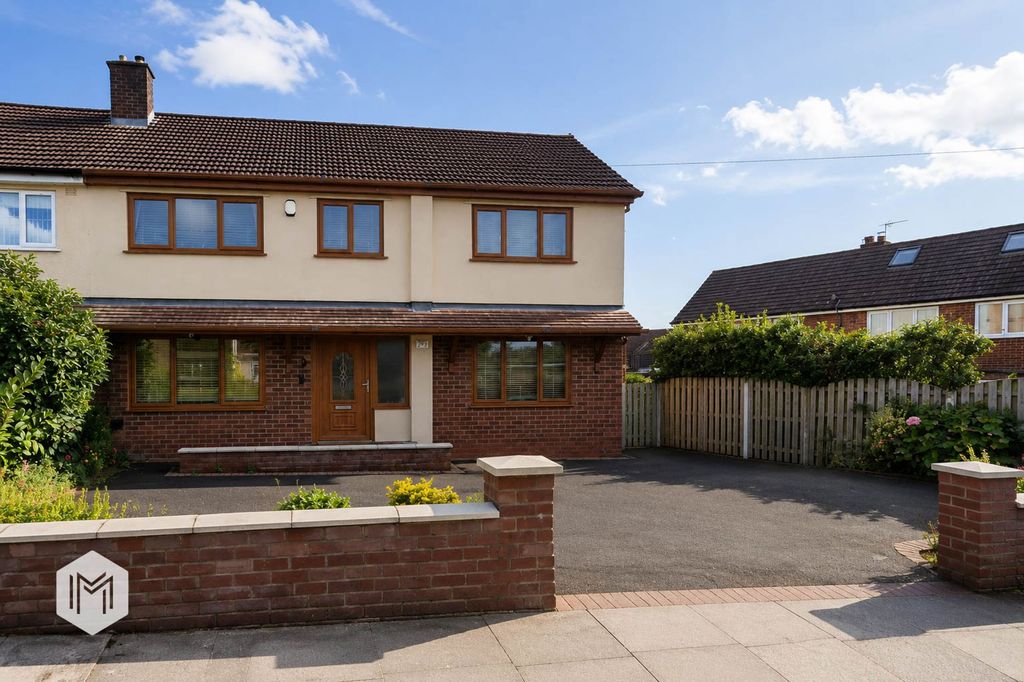 Property photo 1 of 40