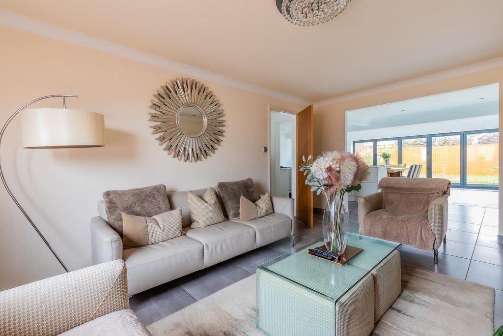 Property photo 2 of 39 1 (18 Of 38).Jpg