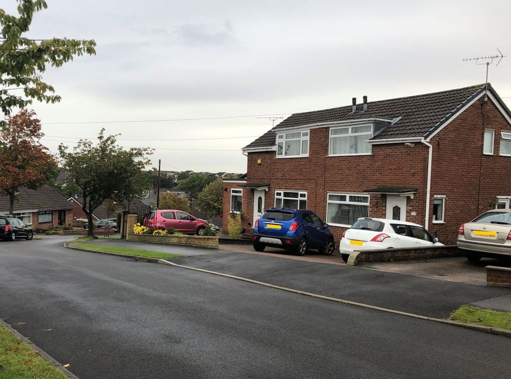 Property photo 2 of 5