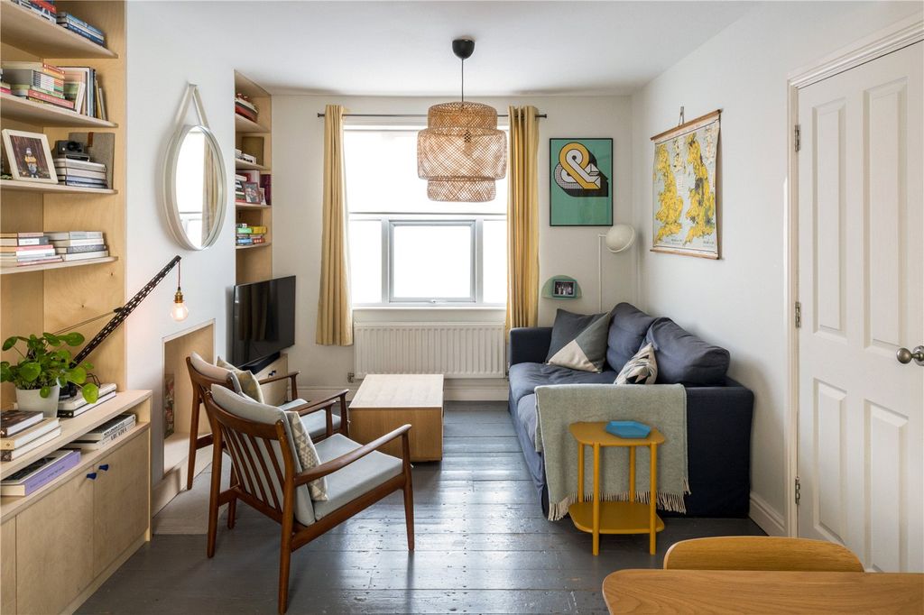 Property photo 1 of 11 Picture No. 01