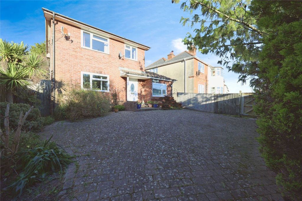 Property photo 1 of 18 Picture No. 21