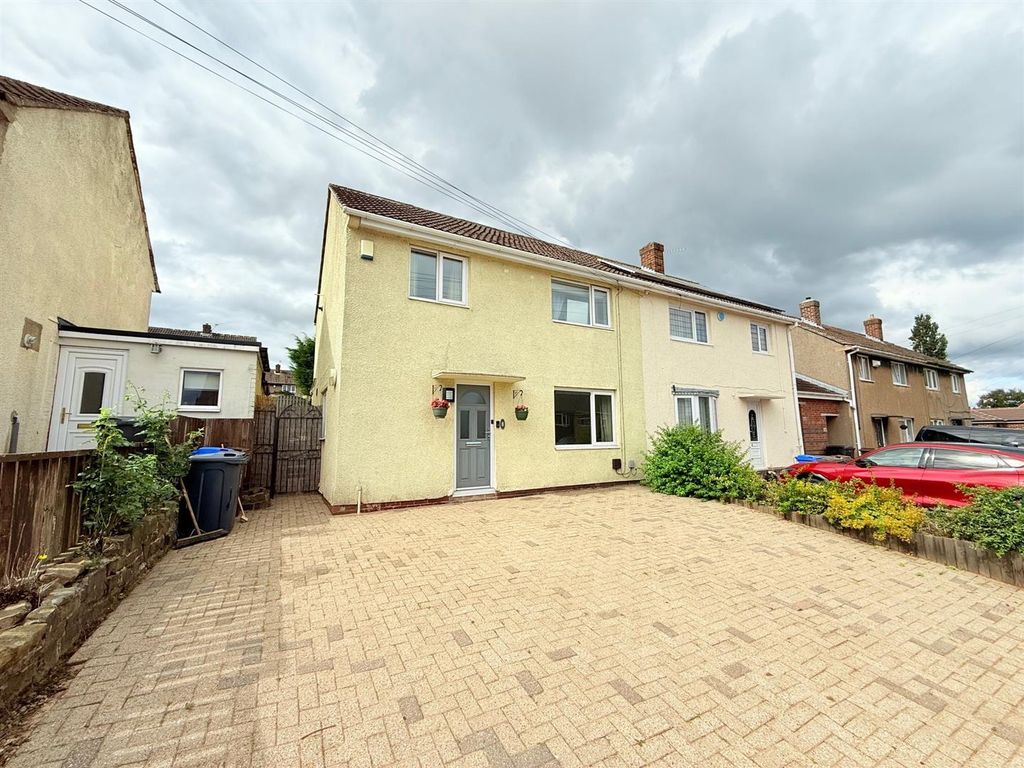 Property photo 1 of 12 1.Jpg