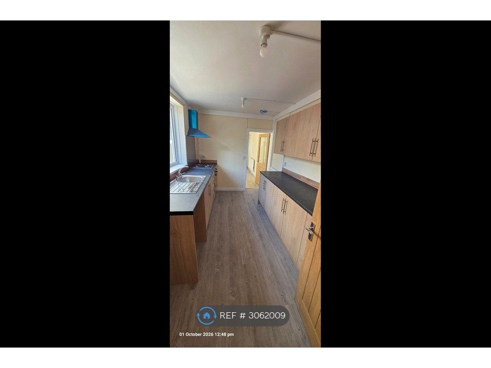 Property photo 1 of 27