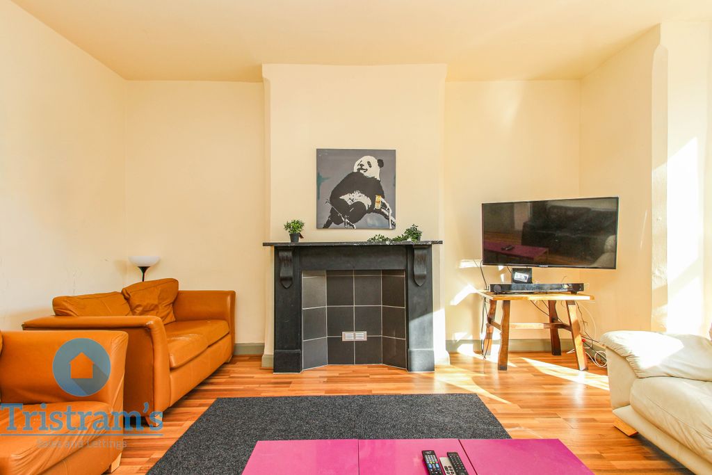 Property photo 3 of 26 Img_6368