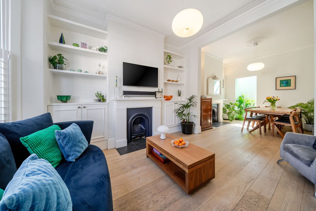 Property photo 2 of 23 1465887-13-6A15c1...