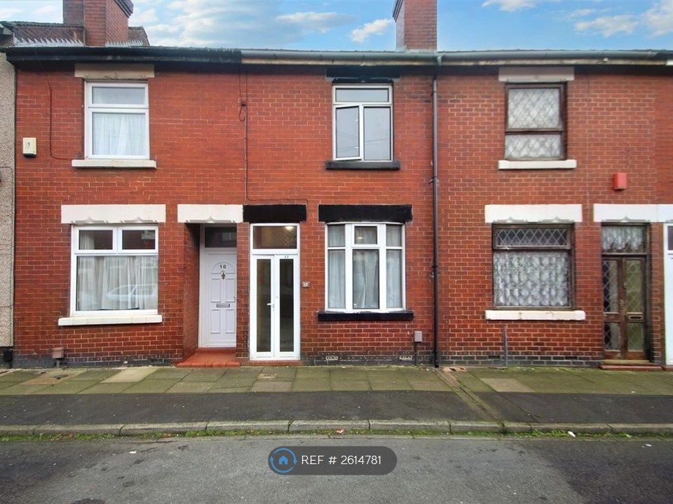 Property photo 1 of 12