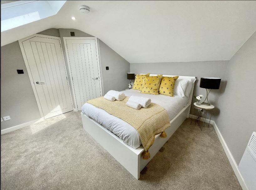 Property photo 3 of 8 Old Yarn1.Jpg