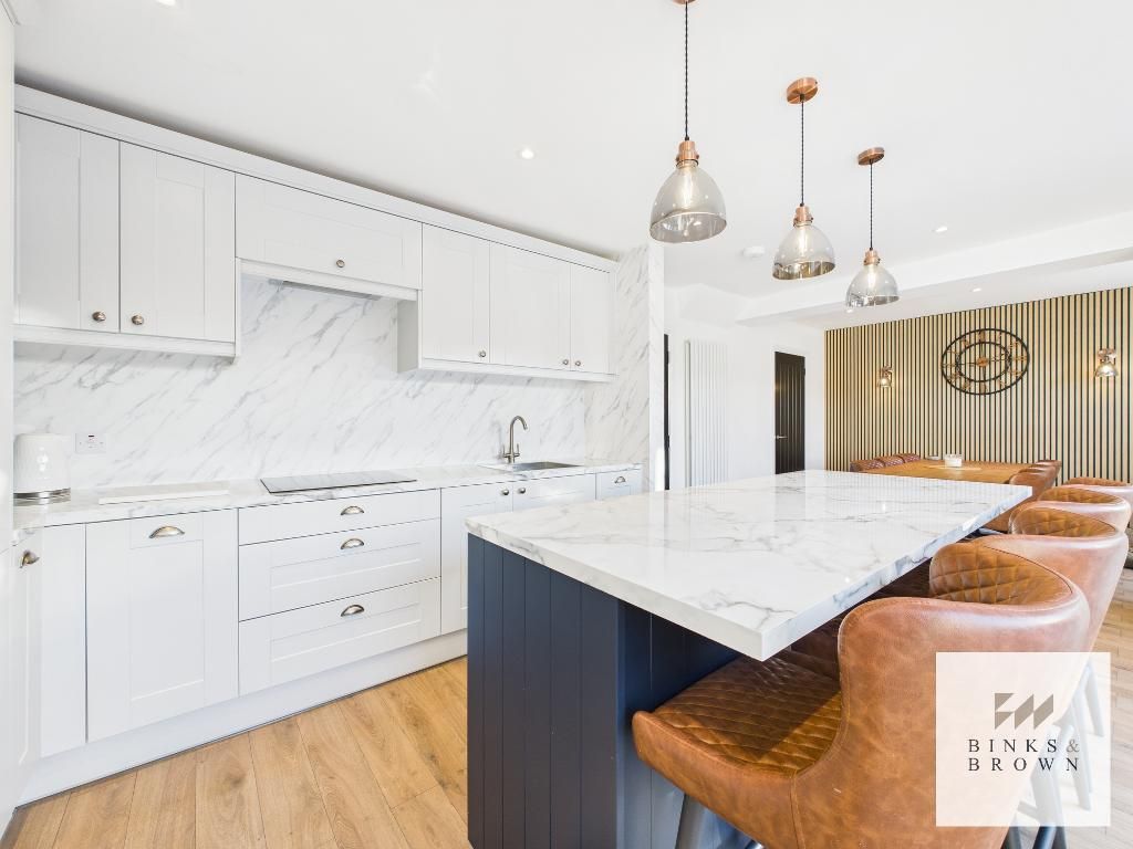 Property photo 3 of 26 Photo 3