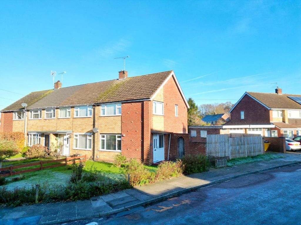 Property photo 2 of 15 Front.Jpeg