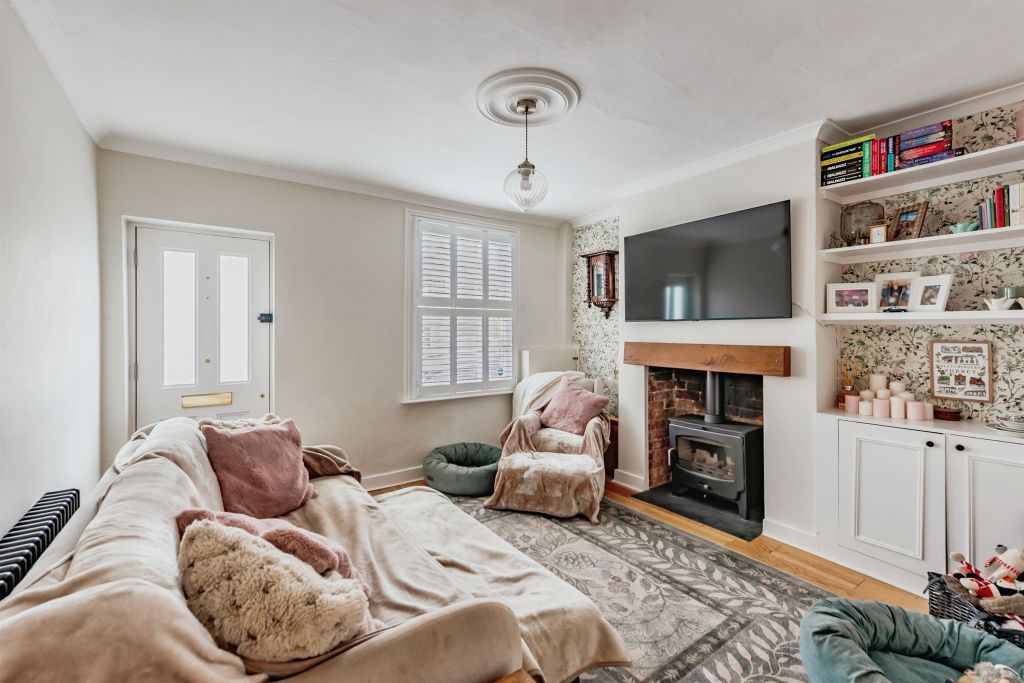 Property photo 3 of 14