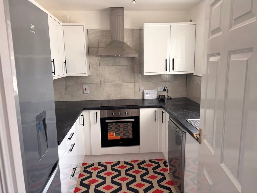 Property photo 2 of 10 Picture No. 01