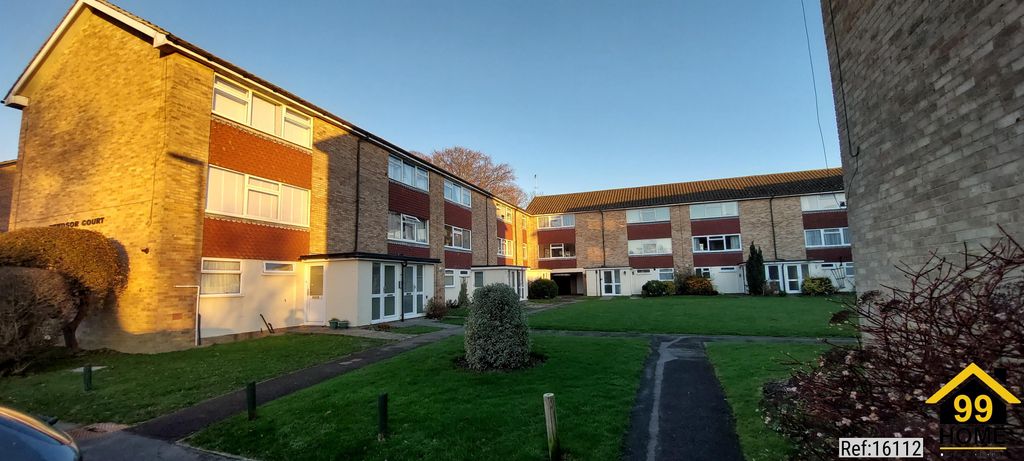 Property photo 3 of 12 Photo 2