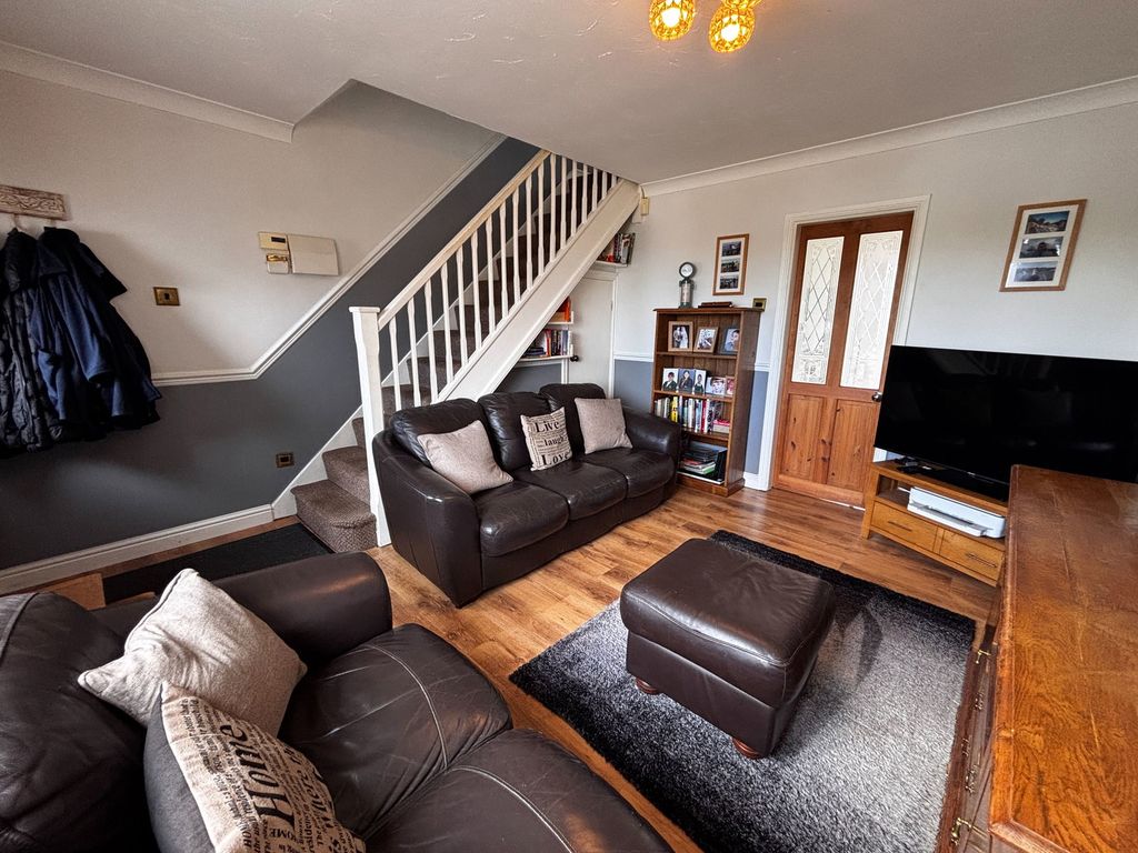 Property photo 2 of 14