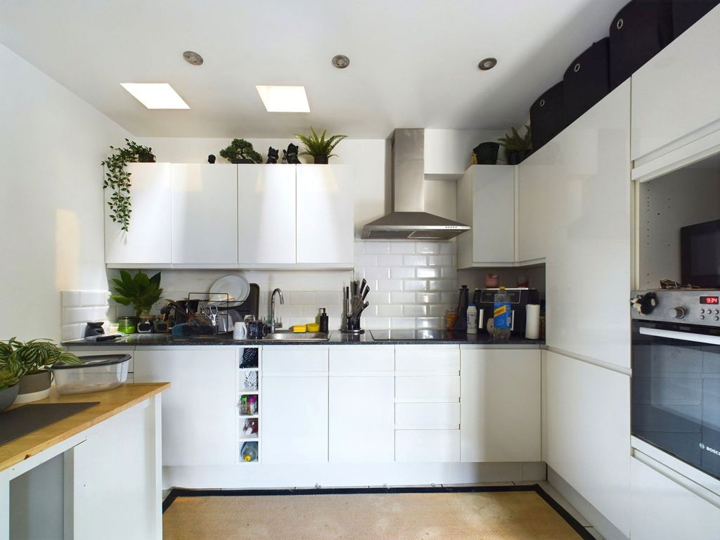 Property photo 3 of 6 Cam02619G0-Pr0250-Still005_1718961305972