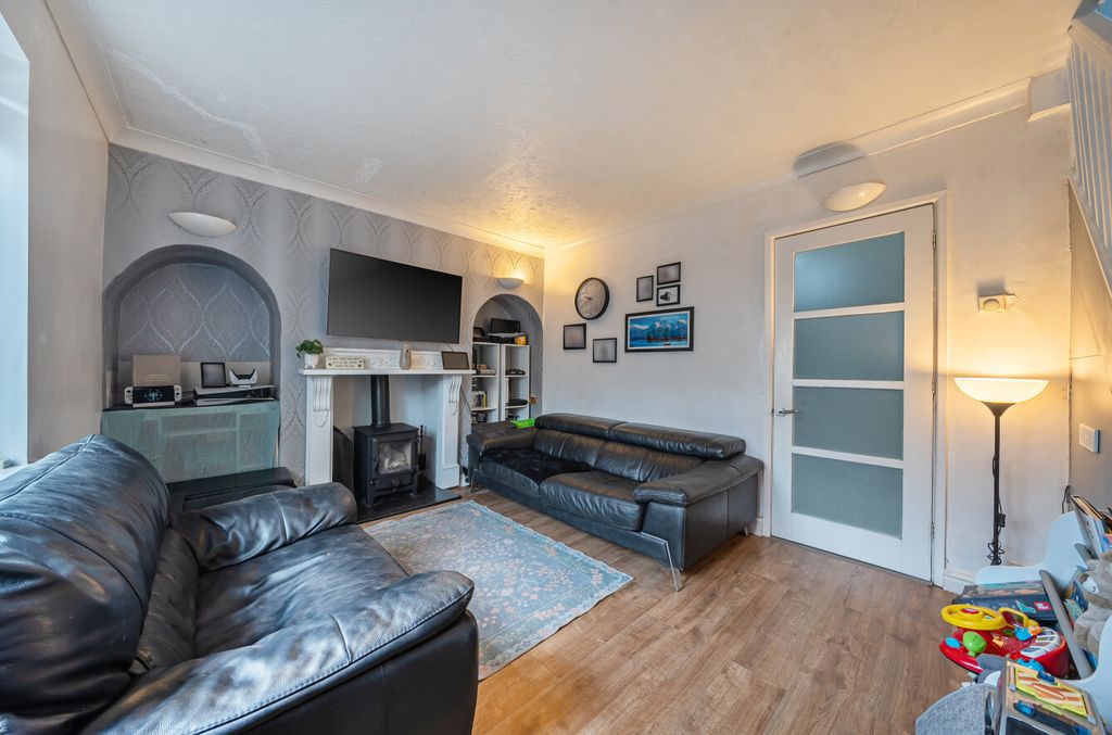 Property photo 2 of 19 1416730-13-69959770256E5