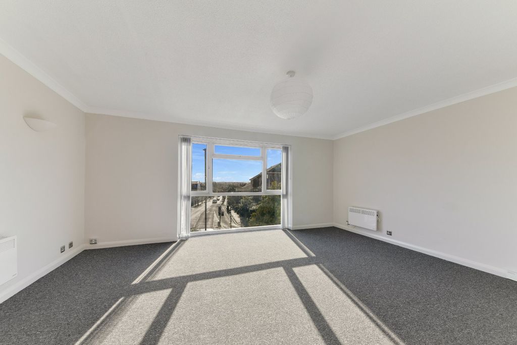 Property photo 3 of 10 Picture No. 08