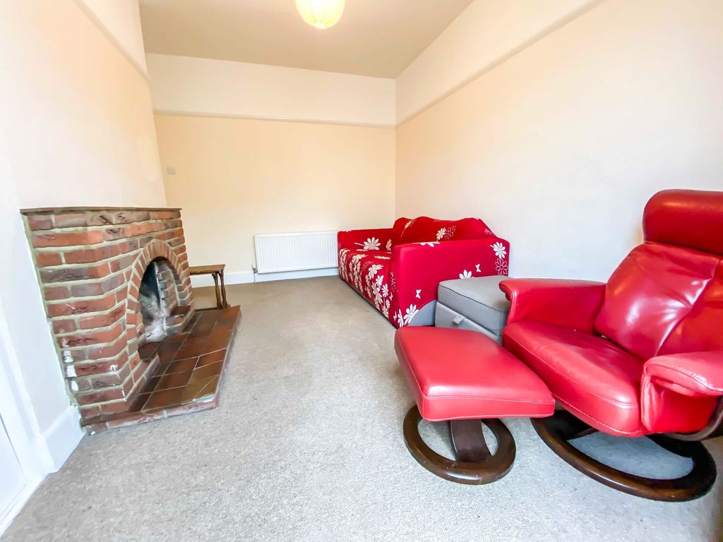 Property photo 3 of 16 Photo 21