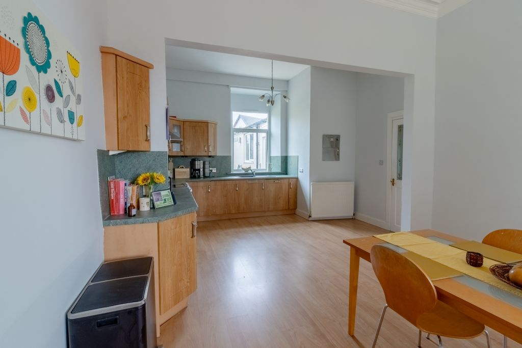Property photo 3 of 26 Family Dining Kitchen
