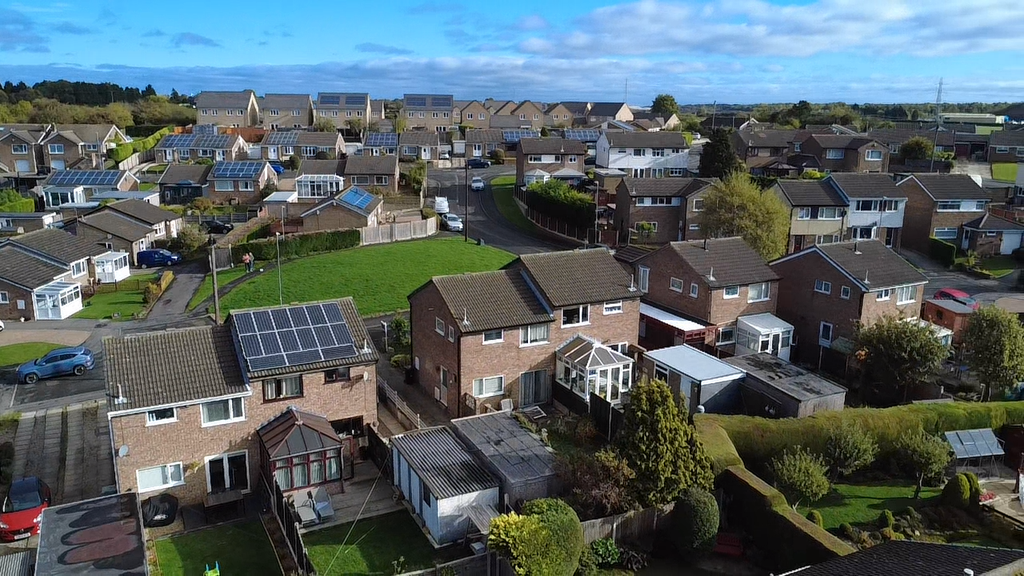 Property photo 3 of 6