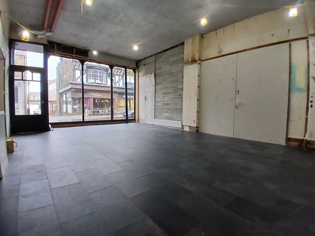 Property photo 3 of 9 Photo 13