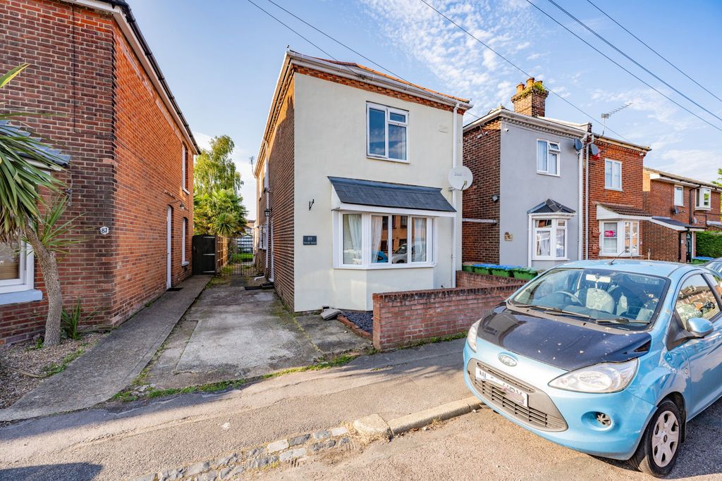 Property photo 1 of 20
